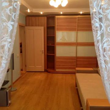 Княжий Затон вул., 2-Б