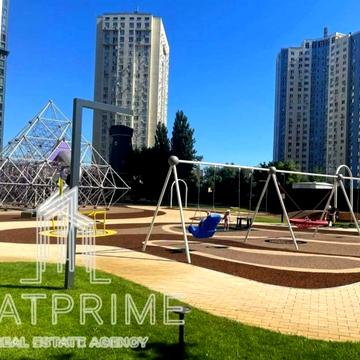 Академіка Заболотного вул., 1-А