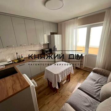 Соломії Крушельницької вул., 5