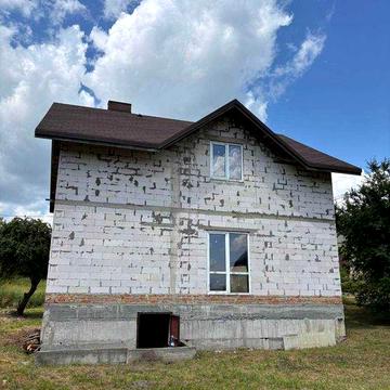 р Будинок у Білій Криниці, вул. Веселкова 15