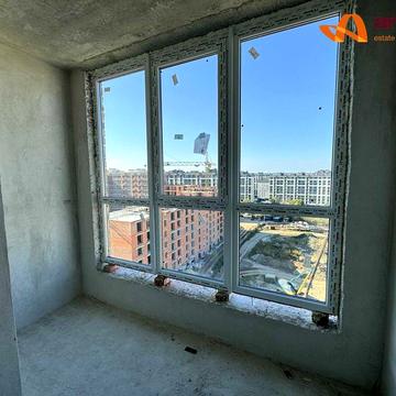 Продам 3-кімн 90м2 + кладовка