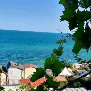 Продам дачу у моря  в Одессе