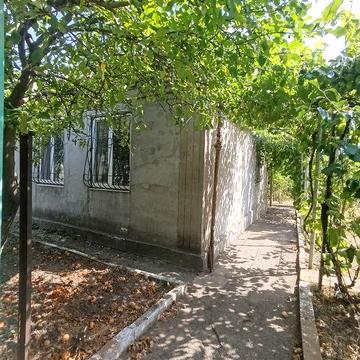 Приватний будинок із гаражем,Бам