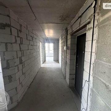 Продаж 3к Квартира Привокзальна вулиця