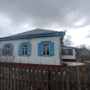 Будинок у СМТ. Драбів