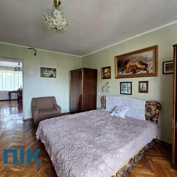 Бастіонна вул., 3/10