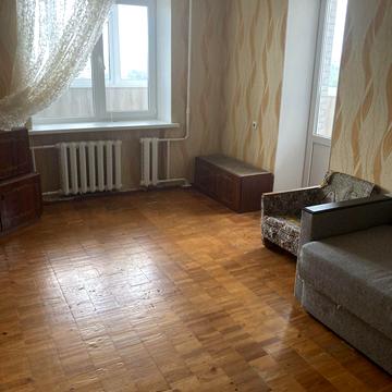 Юності просп., 44