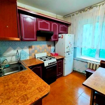 Здається 2-кім Виставка зупинка Костел. Тільки дзвонити
