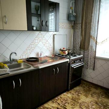 2 к квартира в районі Київської