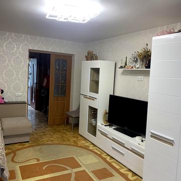 Кавказька вул., 15