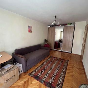 Продаж 1к квартири з меблями та технікою!