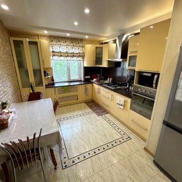 Продажа !!!4к.кв.Намыв !С ремонтом !