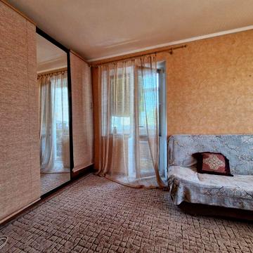 Продаж 1 кім кв Лушпи