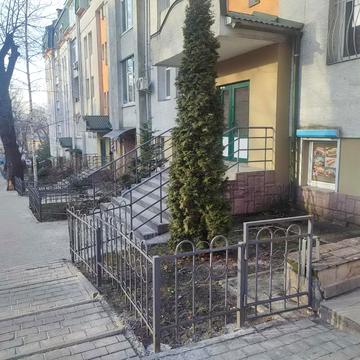 Тараса Бобанича "Хаммера" вул., 2
