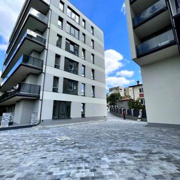 Продаж 2-кім. квартири 66 м.кв., в. Червона