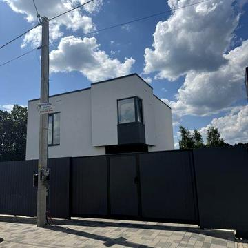 Новий будинок 115м2  4 спальні 15хв від м. Теремки