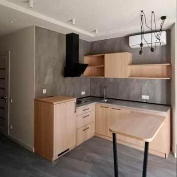 Квартира студия с ремонтом в самом центре Одессы! Приморская