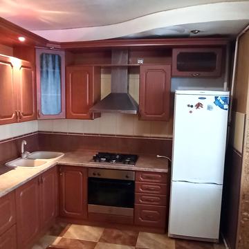 Бориса Гмирі вул., 15