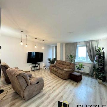 Продаж просторої 3-к квартири біля метро «Чернігівська» ЖК вул. Красноткацька, 2