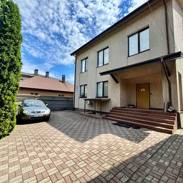 Січових Стрільців вул. (Артема), 127