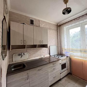 Олександра Довженка вул., 16