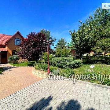 Довгострокова оренда 4к Дім Незламна (Петрозаводська) вулиця