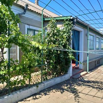 У продажу капітальний будинок