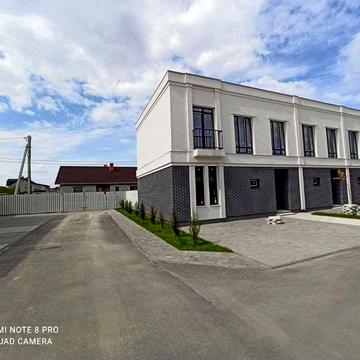 Таунхаус вул. Мощунська 11
