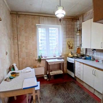 Вул Чорних Запорожців Короленка продам 3 к квартиру гарне розташування