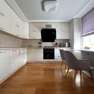 Продаж 3 кімнатної квартири, Жадова біля АТБ