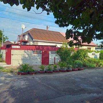 Продам пол дома на Петровке