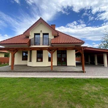 Продаж просторого будинку з ремонтом