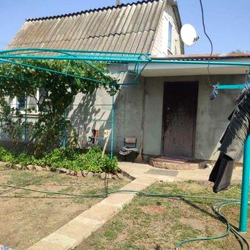 Продам дачу (участок 8 соток)