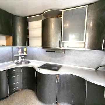 В продажу Пів будинку Мальованка всі зручності централізовані,наявні.