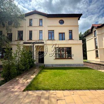Продам Дуплекс 3 поверх. в с.Підгірці