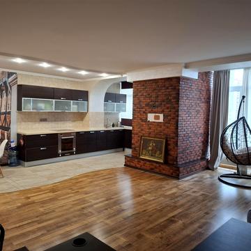 Юлії Здановської вул. (Ломоносова), 58
