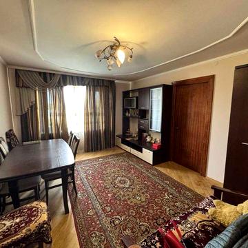 продаж 4-ох кімн.кв|вул.Дунайська|76м,9п|фото за запитом
