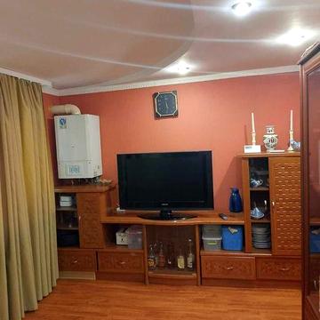 Продаж 3-к квартири в Центрі з індивідуальним газовим опаленням !!!