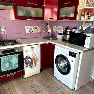 Продаж 2-ки на Космосі