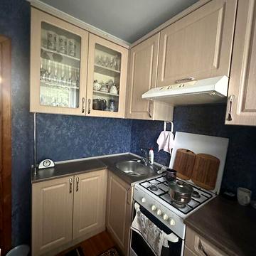 Продаж 3к Квартира Космонавтів вулиця