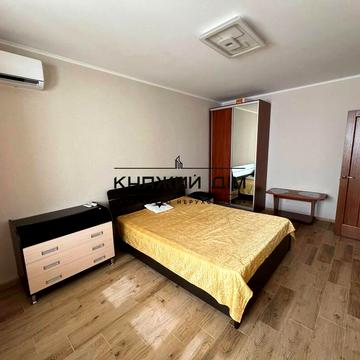 Соломії Крушельницької вул., 5
