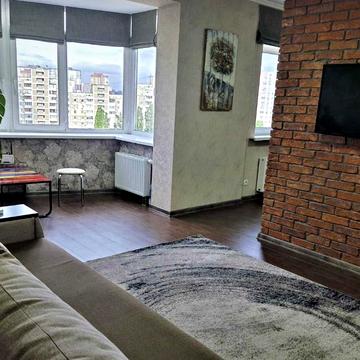 Ревуцького вул., 7-В