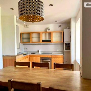 Продаж 3к Квартира Шкільна вулиця