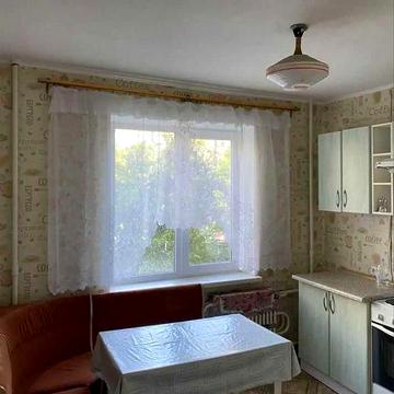 2 кім 51 м2 в багатоповерхівці житловий стан ПАРУС (716982)