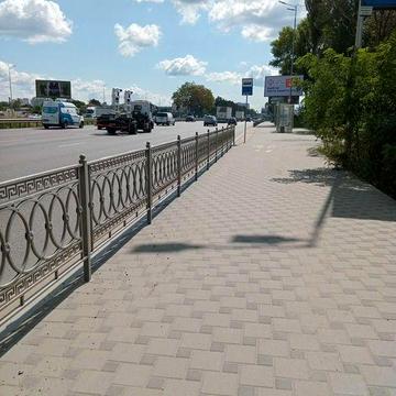 У Баришівці. Жилий стан! Без комісії! Будинок. Здам!