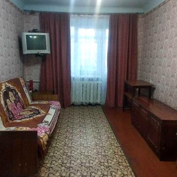 Камянецька вул., 72