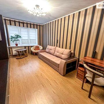 Продаж 3к Квартира Привокзальна вулиця
