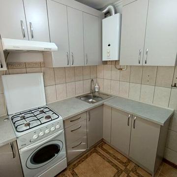 Сдаю 2 ком кв Космонавтов - 12 Продольная раздельные комнаты, ремонт,