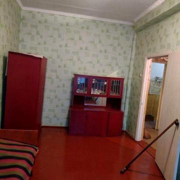 Продам квартиру двокімнатну