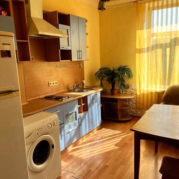 Прорізна вул., 6